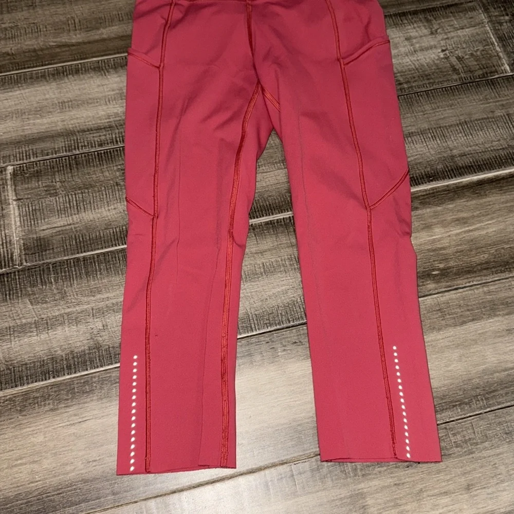 Euc Lululemon Fast & Free Crop II *Nulux 19